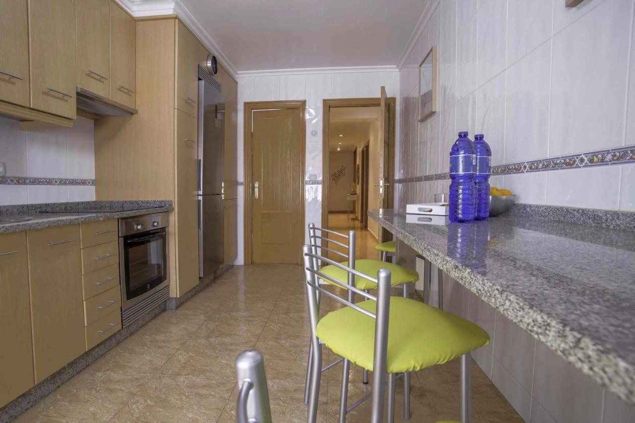 Apartamento En Raxo Pontevedra Exterior photo